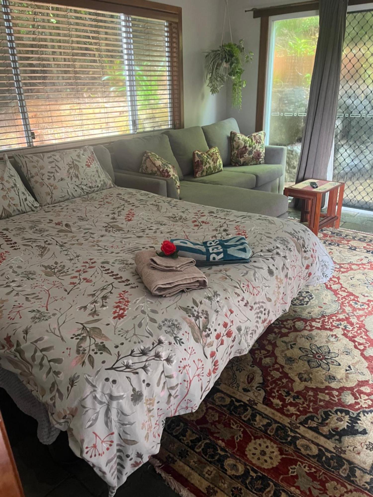 Whitsundays Bnb Retreat Airlie Beach Eksteriør billede